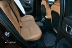 Volvo XC 40 D4 AWD Geartronic Inscription - 16