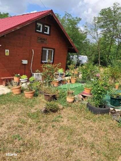 Casa si teren 2000 mp-7