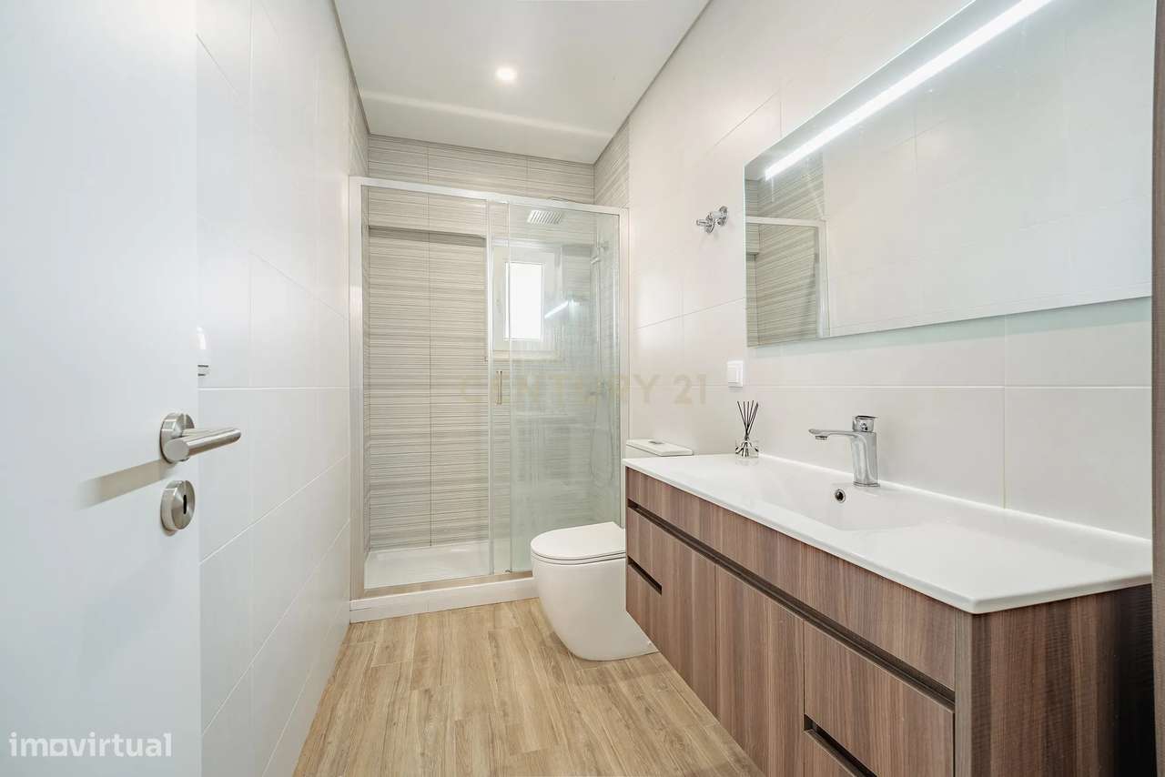 Apartamento T2 Cova da Piedade – Excelente Localização-18