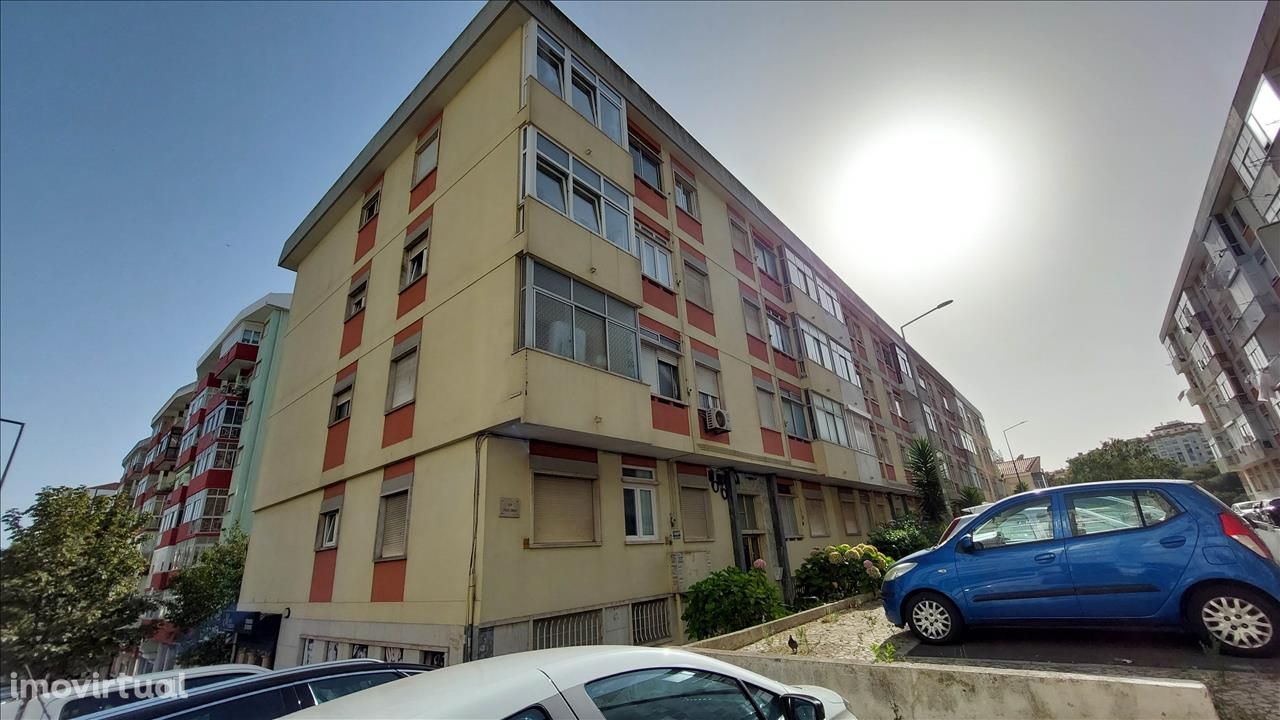 Apartamento em Sintra, Monte Abraão