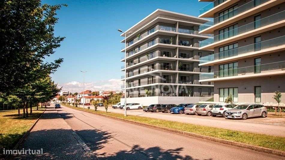 T2 Novo c/ Lugar de Garagem em Oliveira do Douro-0