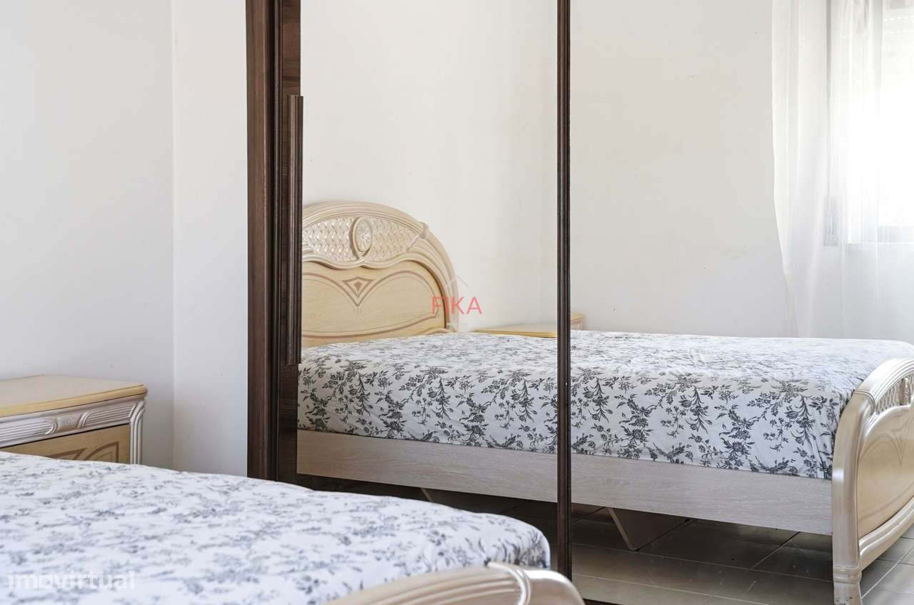 T2 no Seixal junto à Baía-7