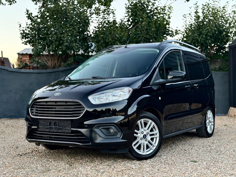 Ford Transit Courier 2018