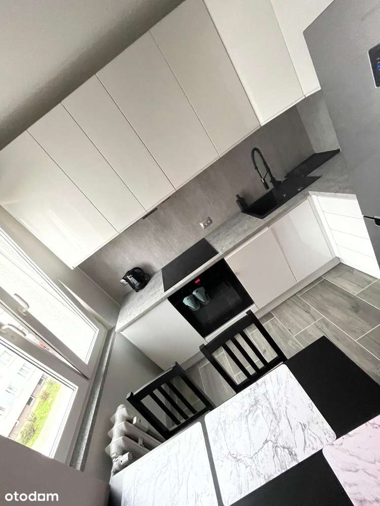 Mieszkanie 2 pokoje Poznań Rataje Oś. Piastowskie Po remoncie balkon - Pełny obrazek: 3/18