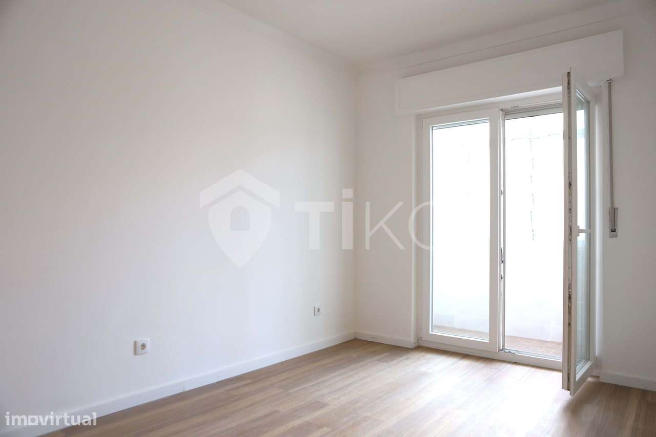Invista no Seu Futuro: Apartamento T3 em  processo de renovação Total-2