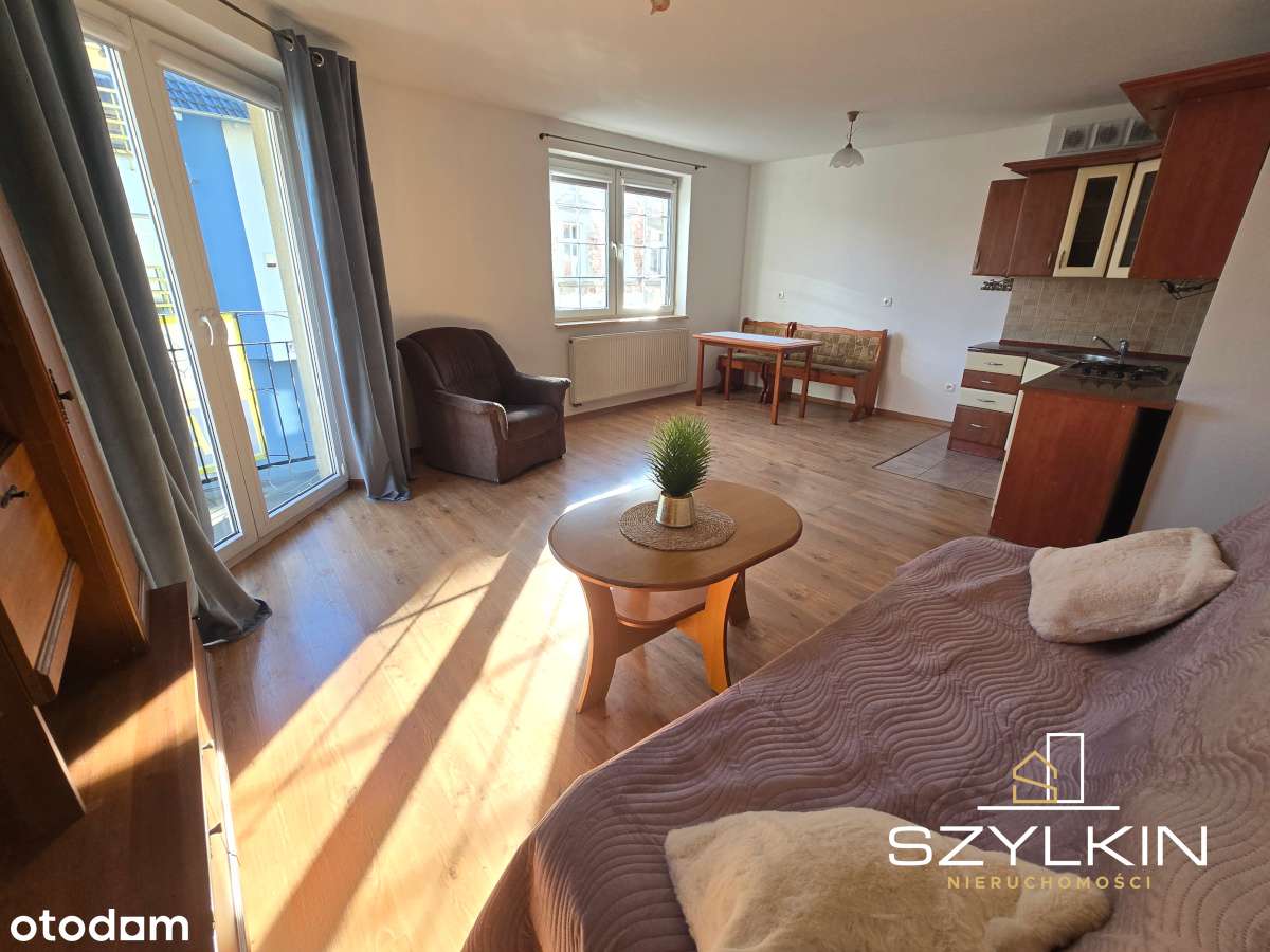 Bezczynszowe mieszkanie w centrum miasta.-1