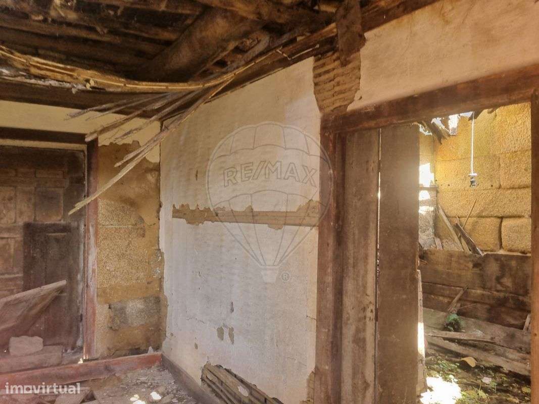 Moradia T13 para venda-23