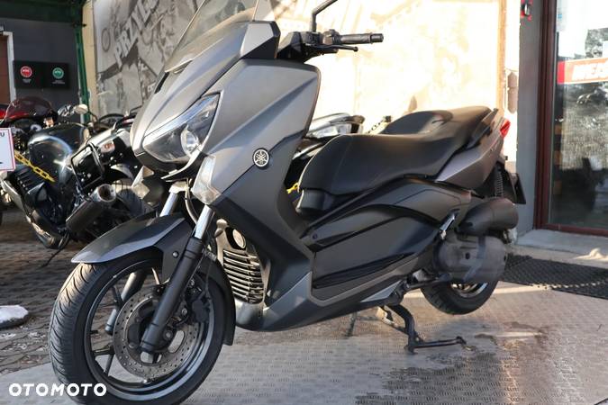 Yamaha X-max - 2