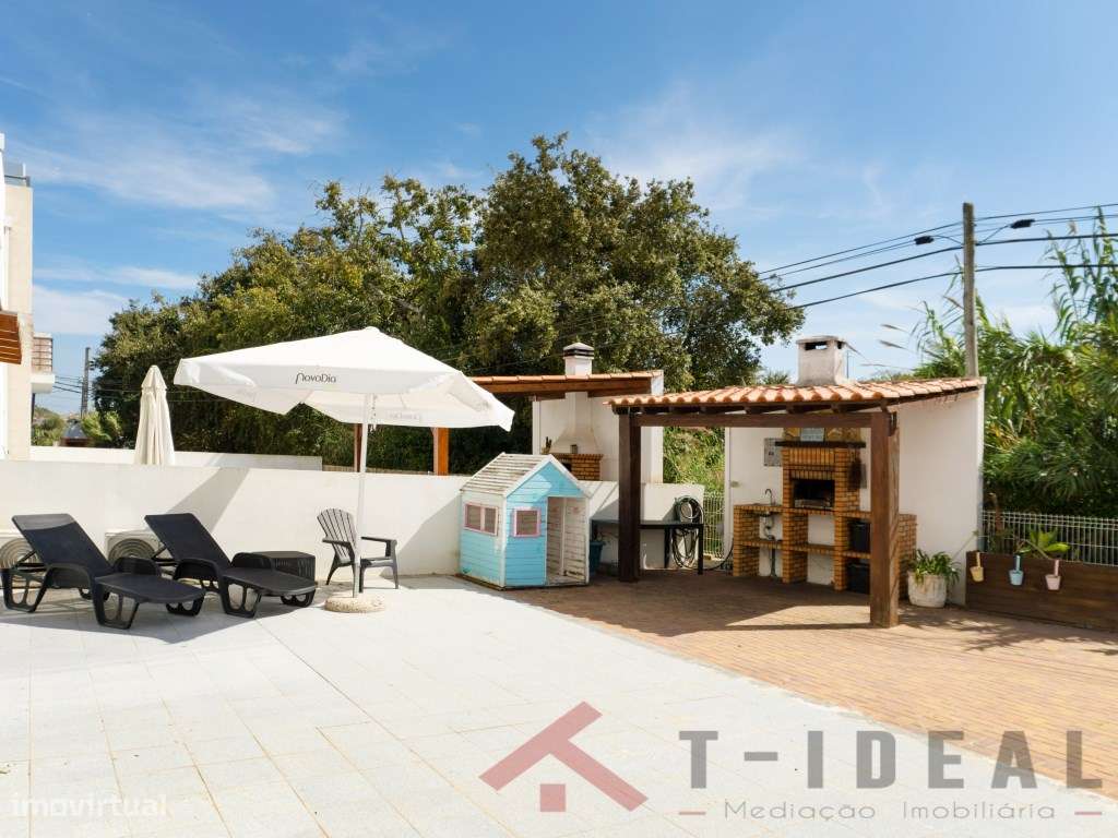 Apartamento T2 com Terraço-7