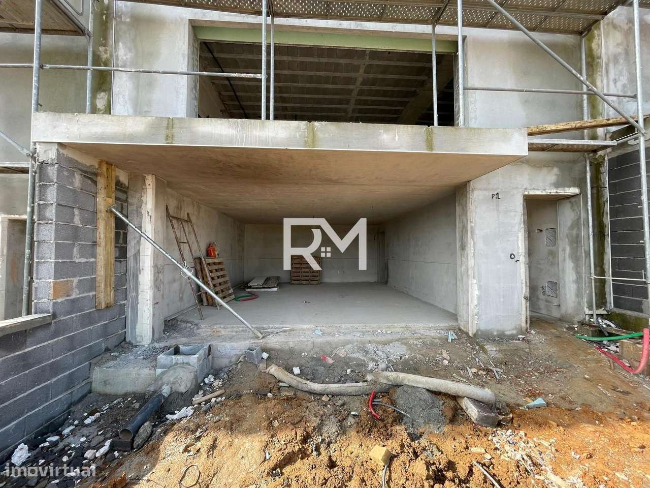 NOVO EMPREENDIMENTO DE MORADIAS EM BANDA | VALONGO-21