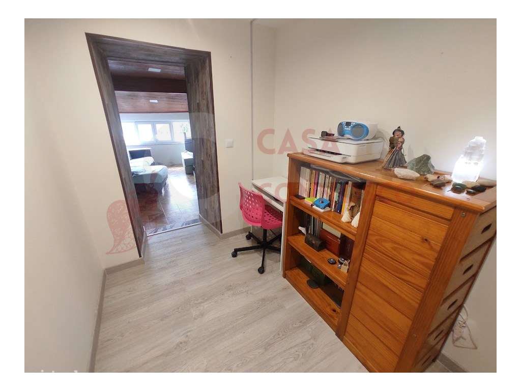 Moradia T2+1 em Zona tranquila.-10