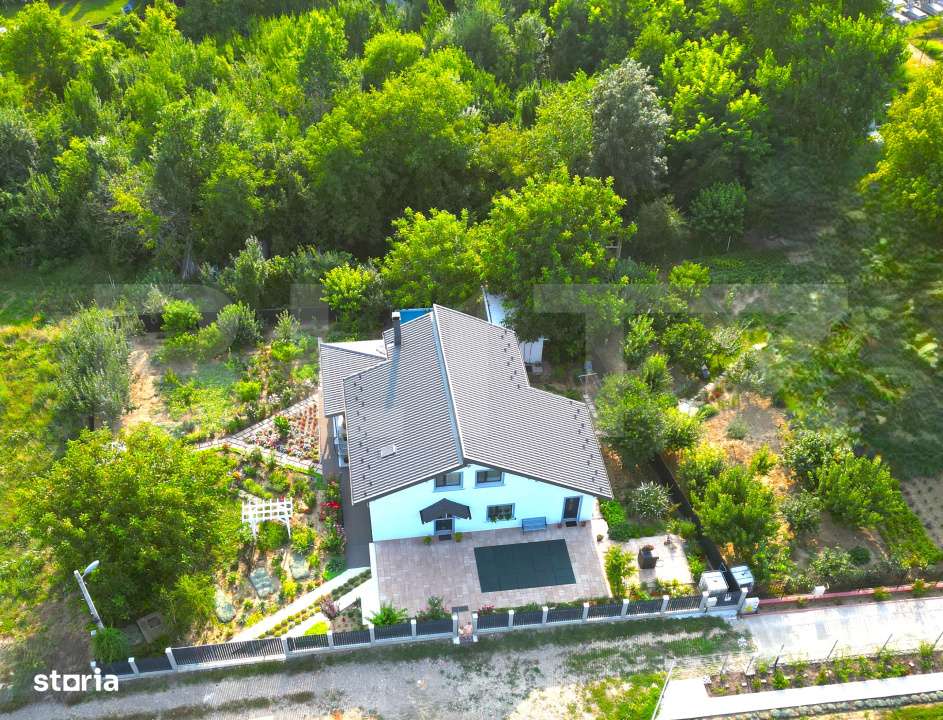 Casa 5 camere in Barnova, 150 mp utili si 1000 mp teren - Imagine principală: 3/19