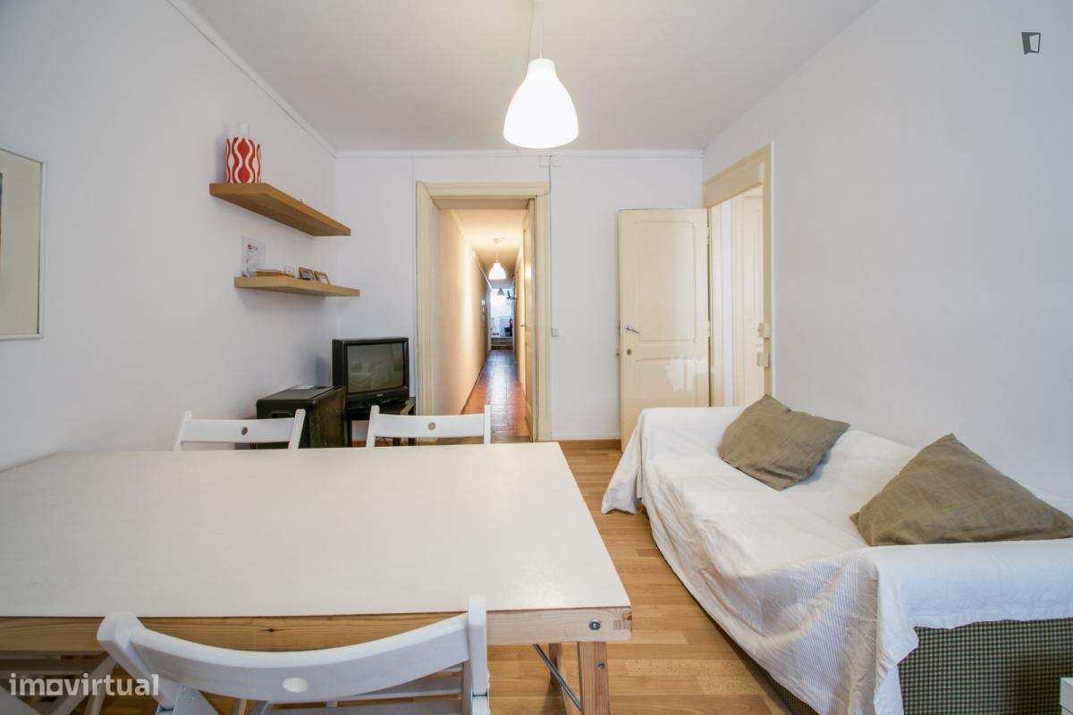 Quarto - localizado em Picoas Lisbon - Grande imagem: 3/15