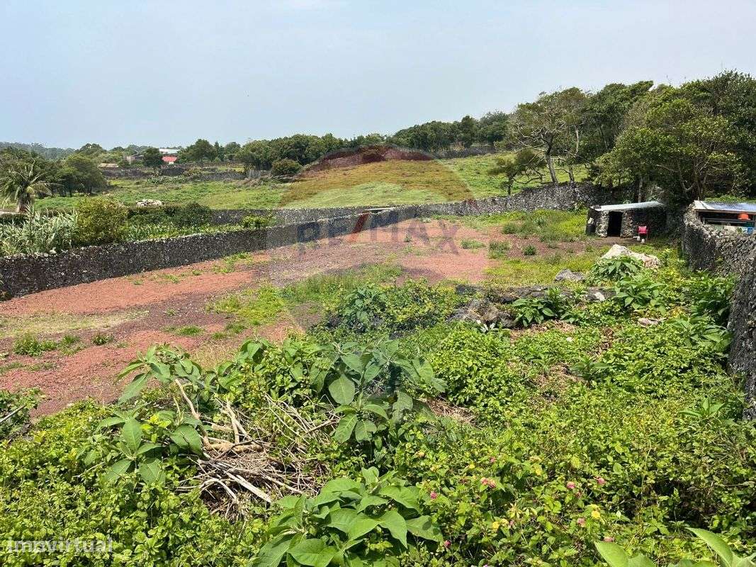 Terreno  para venda - Grande imagem: 2/4