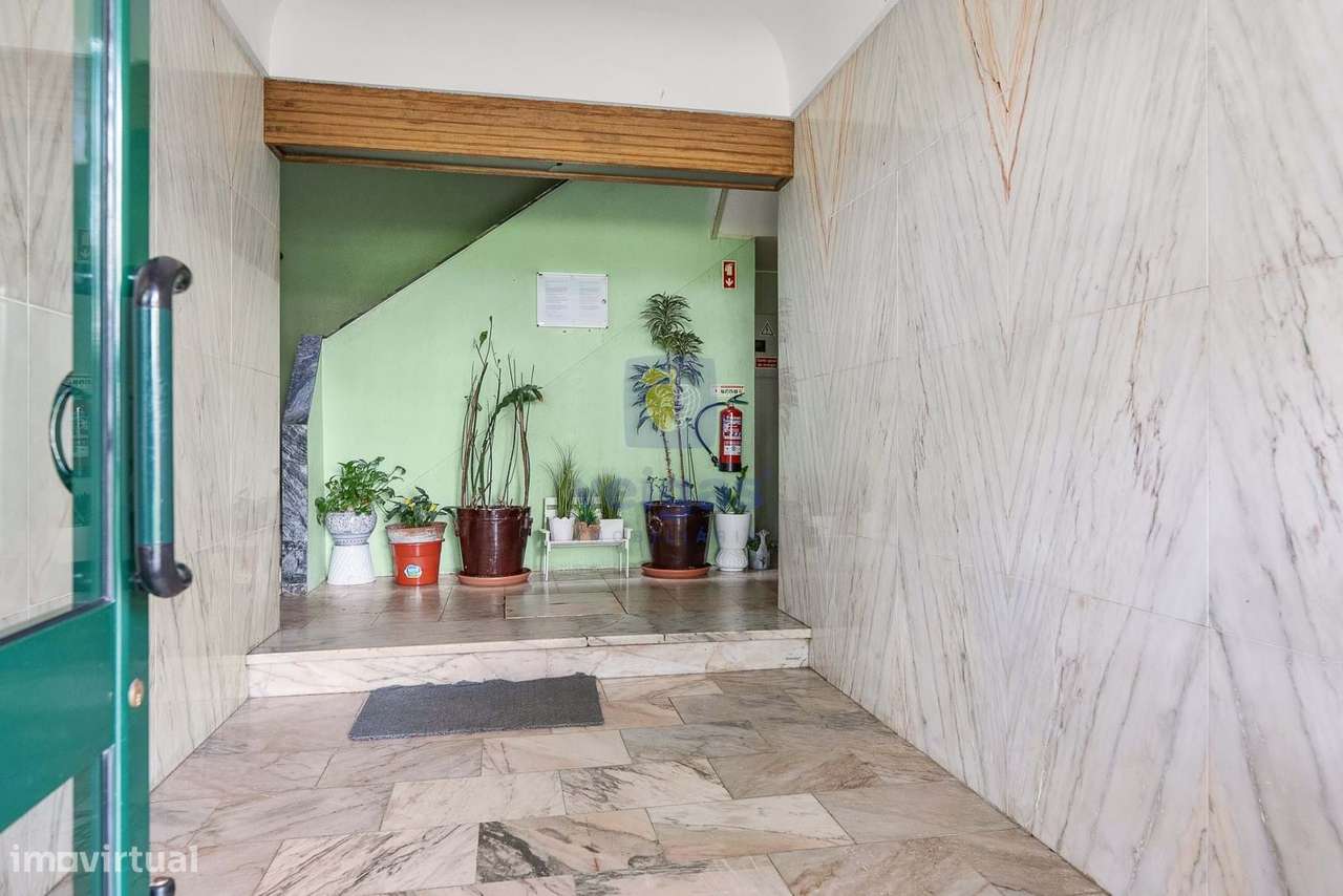 Apartamento T3 Mercês, Rio de Mouro!-21