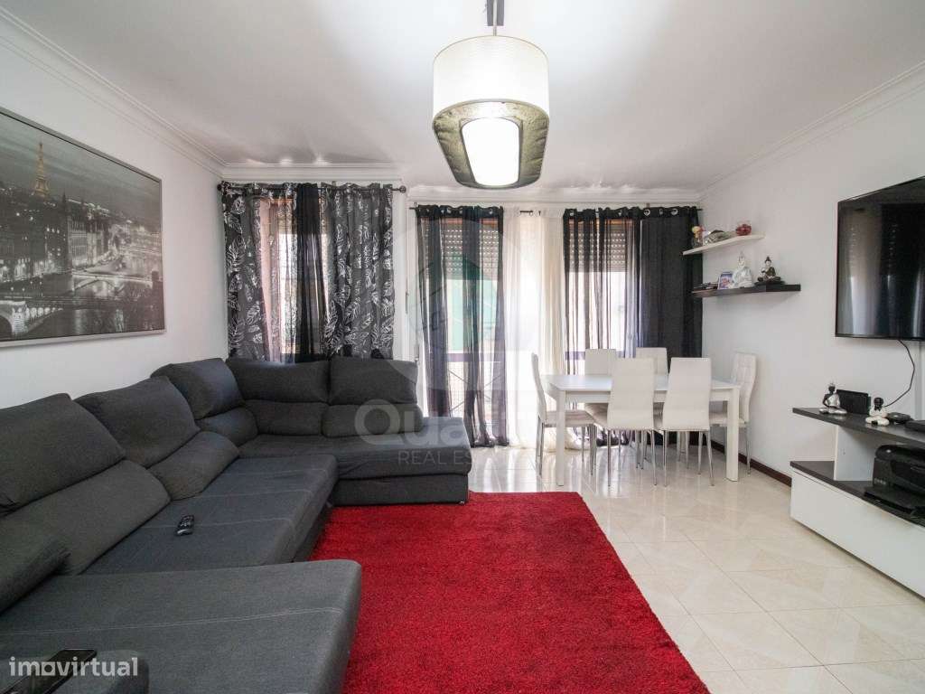 T2 | 86,26 m² | 2.º andar | Lareira | Excelente localização-19