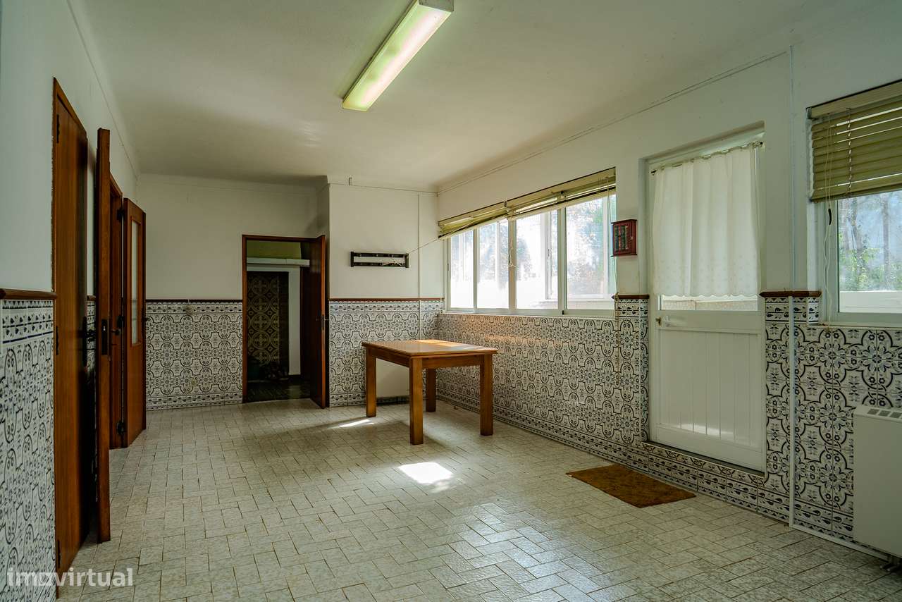 Moradia com Quintal e Garagem à Venda em Viana do Alentejo-30