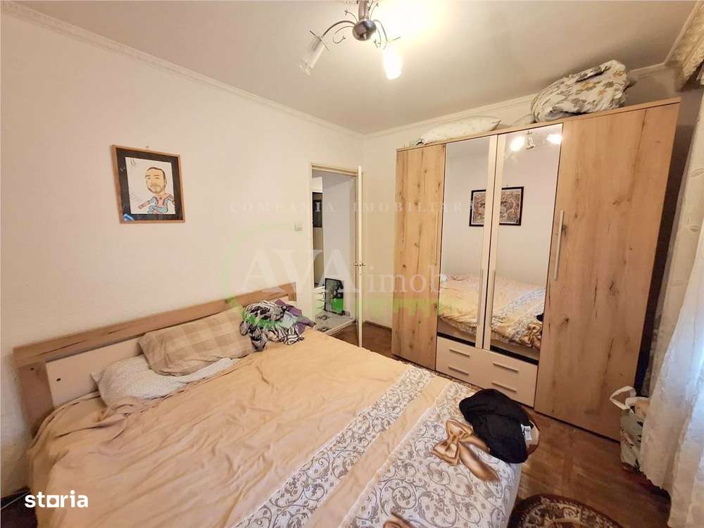 Apartament 3 decomandate,parter, cu beci,aproape de Insula de Agrement - Imagine principală: 4/7