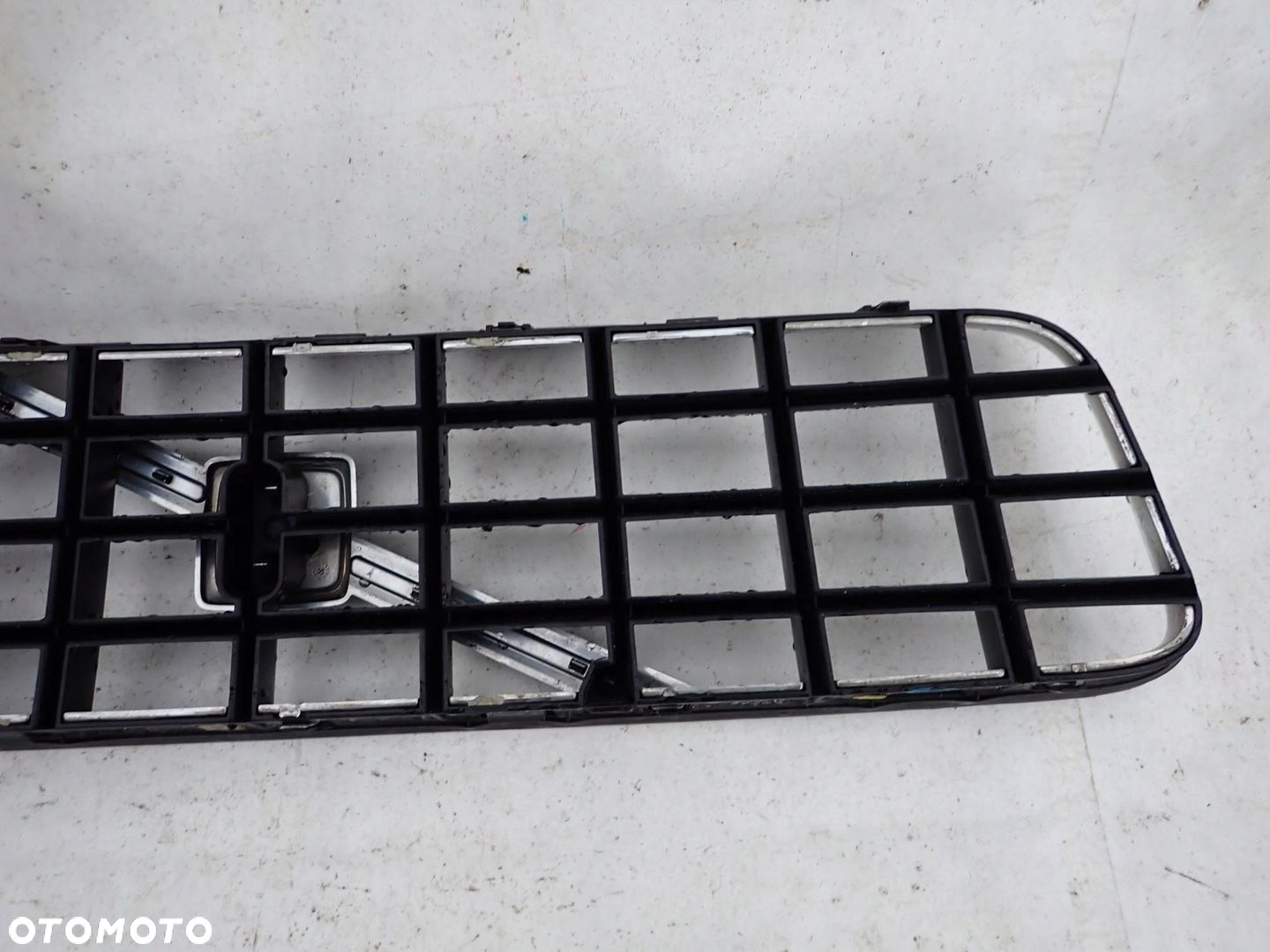 VOLVO XC90 I 1 02-16 GRILL ATRAPA - 2