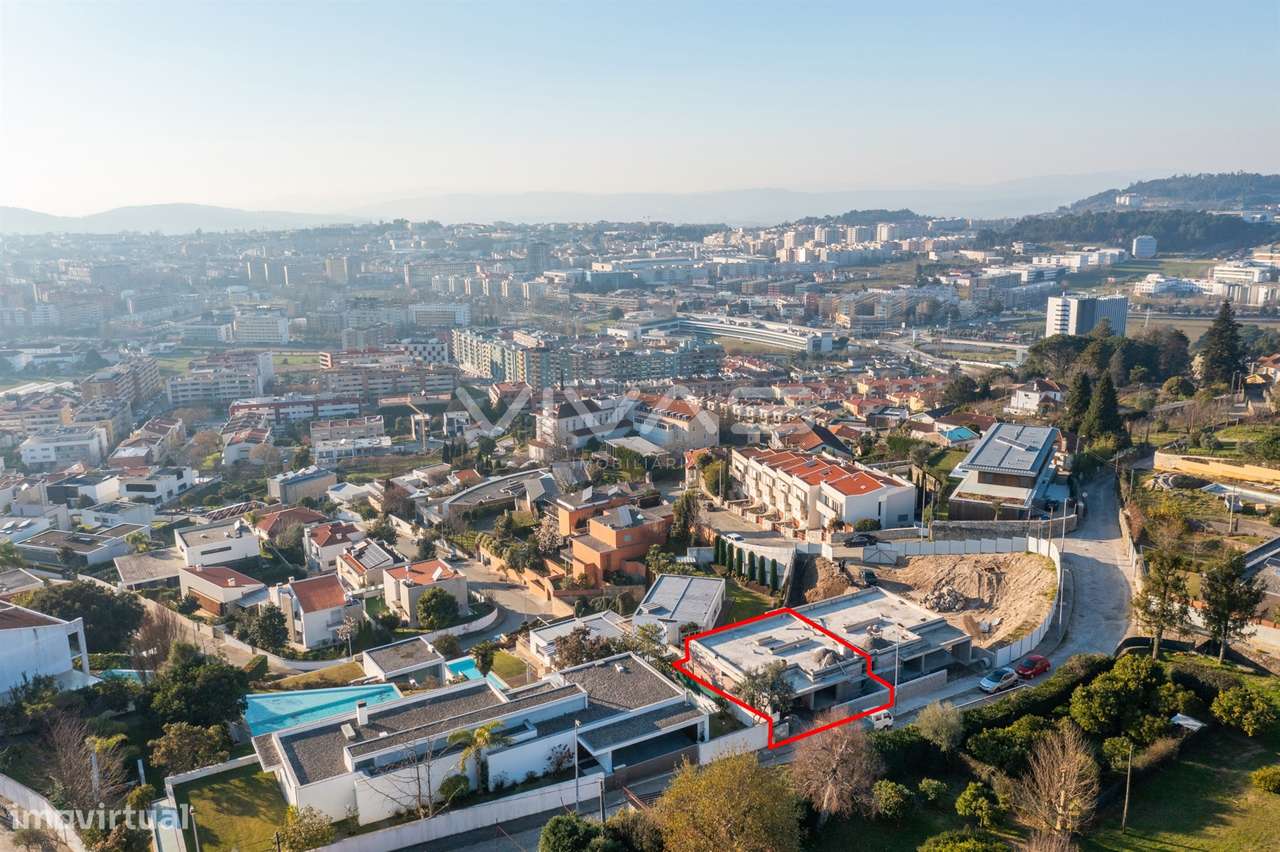 Moradia Geminada T3+1 Venda em Nogueiró e Tenões,Braga - Grande imagem: 3/60