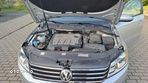 Volkswagen Passat Variant 2.0 TDI DSG BlueMotion Technology Business Edition - 16