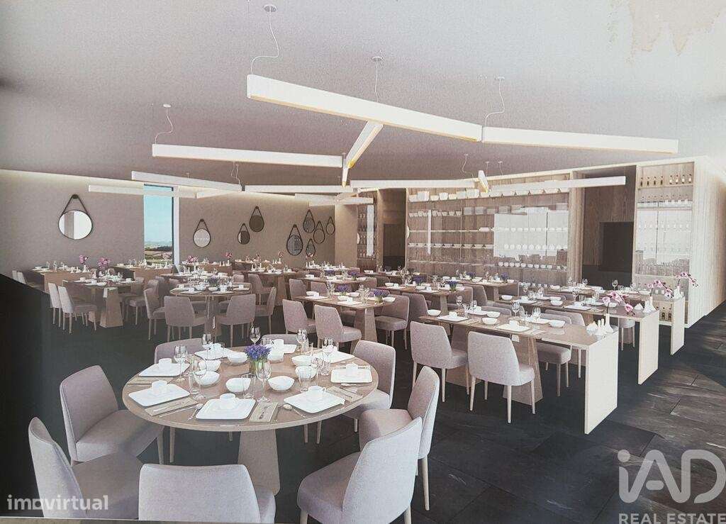 Espaço de lazer em Vila de Ala de 221625,00 m2 - Grande imagem: 5/19