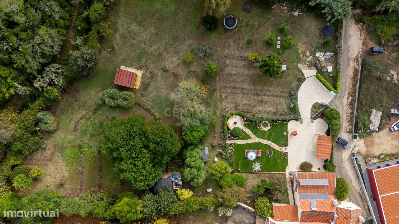 Moradia T4 com 5000m2 de Terreno - "Quinta do Sol"-54