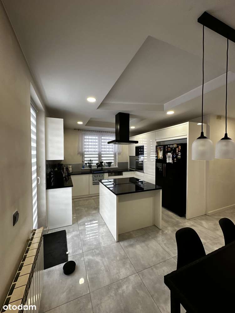 Niedzica nieruchomość z potencjałem - dom + duża działka budowlana!-12