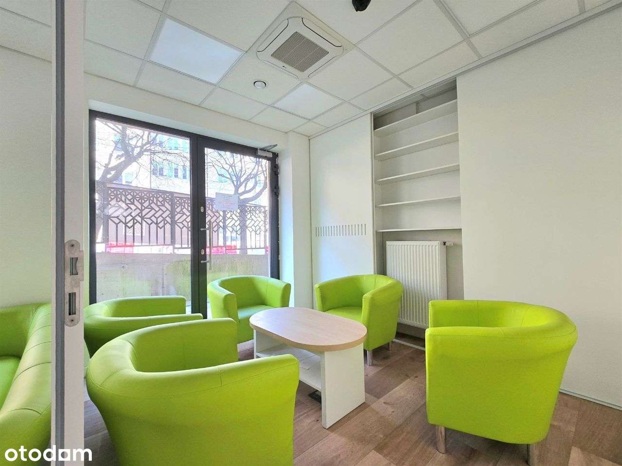 Nowoczesny lokal do wynajęcia w centrum Kielc - Pełny obrazek: 2/13