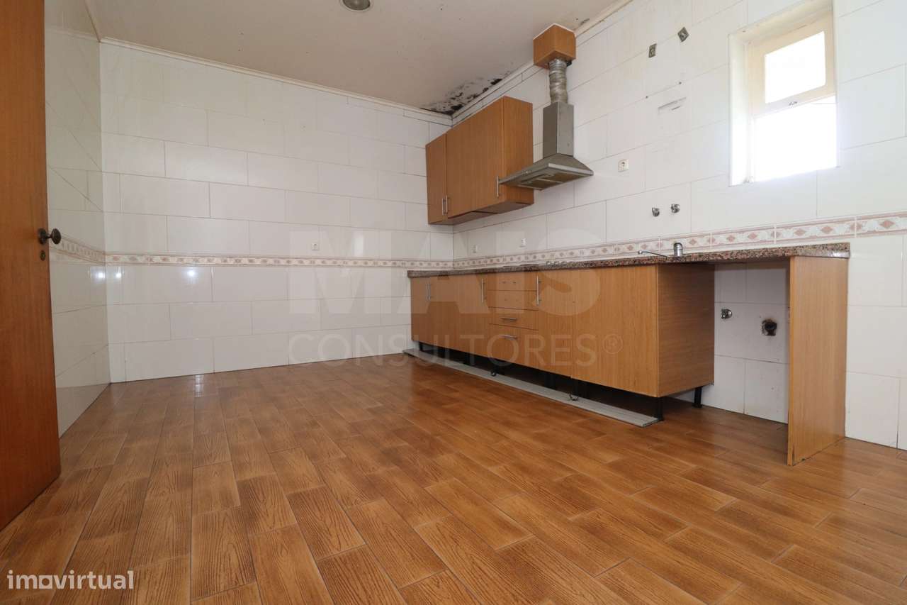 Apartamento com terraço no centro de Samora Correia - Grande imagem: 4/19