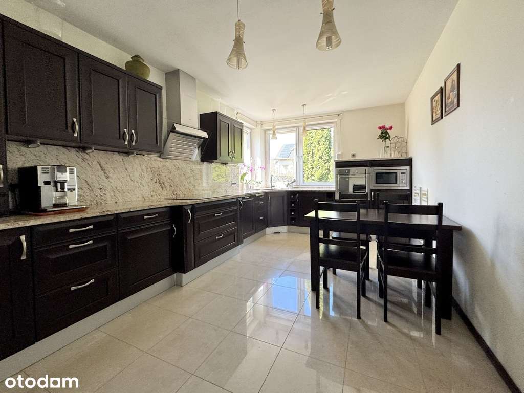 Przestronny dom pod miastem - Pełny obrazek: 5/17