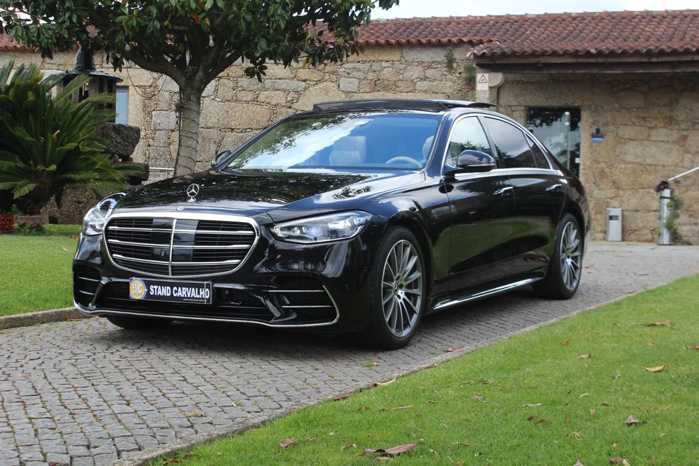 Mercedes-Benz S 400 2023 - Veículo em destaque