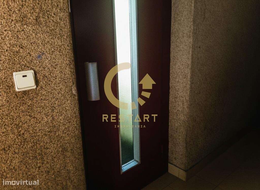 Apartamento T2 com Terraço-18