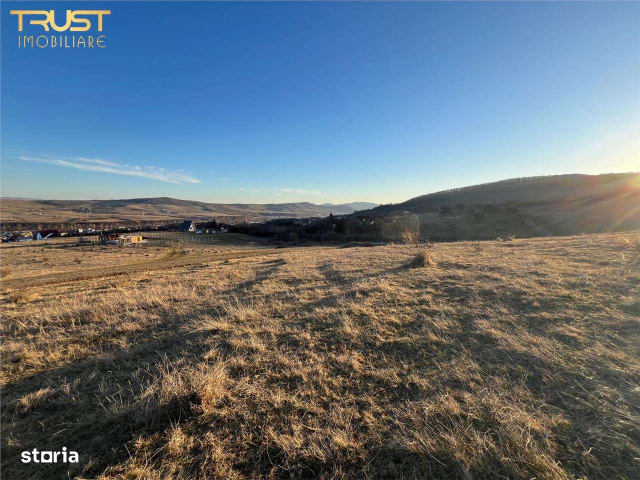 Teren intravilan zona - Imagine principală: 4/8