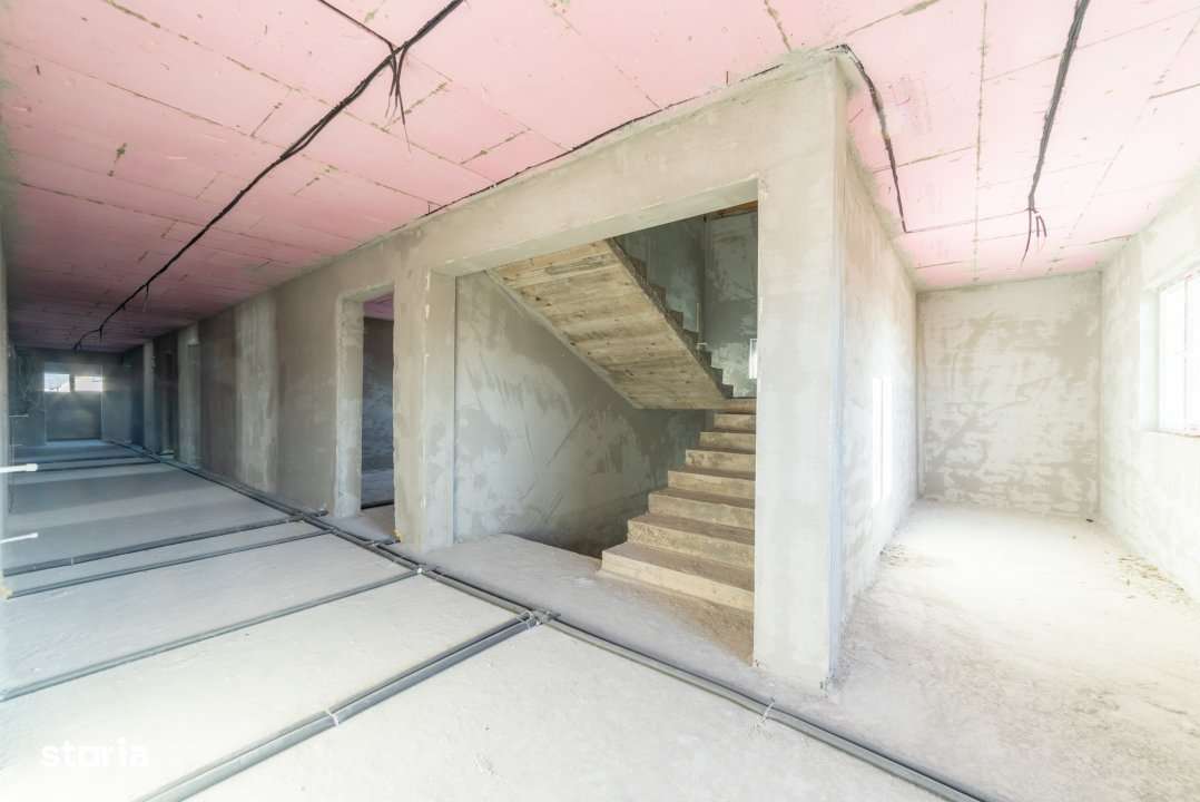 Proprietate cu potential pentru azil sau centru de ingrijire - Imagine principală: 4/15