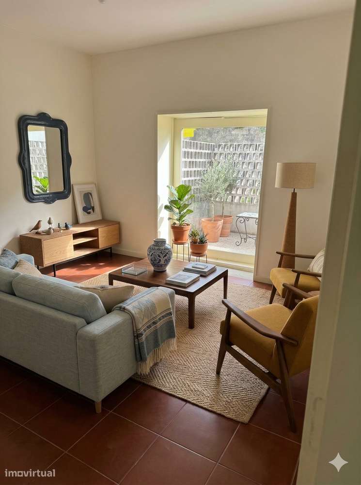 Apartamento T2 com Terraço Privativo – Rua do Amparo - Grande imagem: 2/12