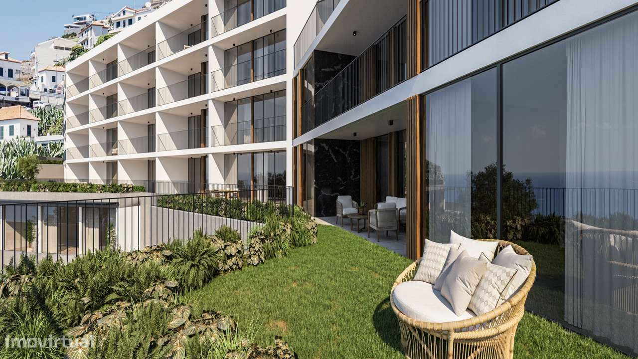 T3 único em Câmara de Lobos com 190m² exterior e acesso direto piscina - Grande imagem: 4/15