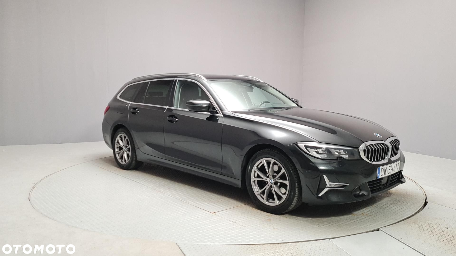 BMW Seria 3 320d xDrive Luxury Line - 7