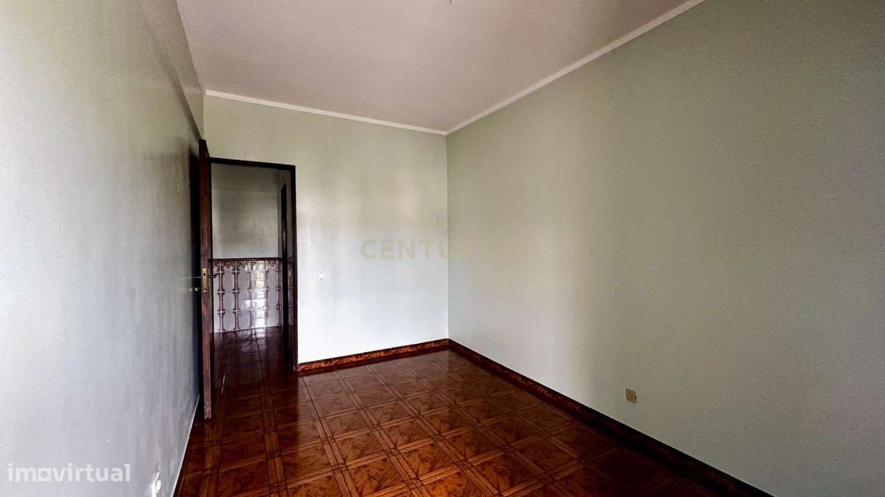 Apartamento T2 - Loures-9