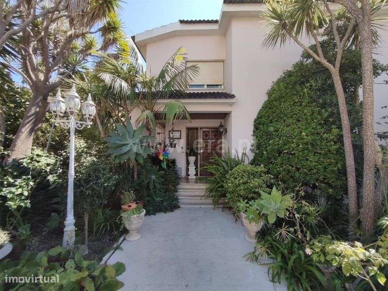 Moradia Isolada T6 / Cascais, Carcavelos e Parede - Grande imagem: 2/20