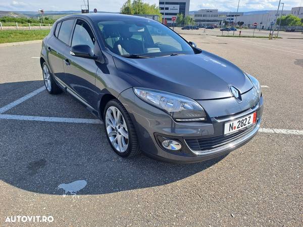 Renault Megane Grandtour ENERGY dCi 110 Start & Stopp Bose Edition - 19