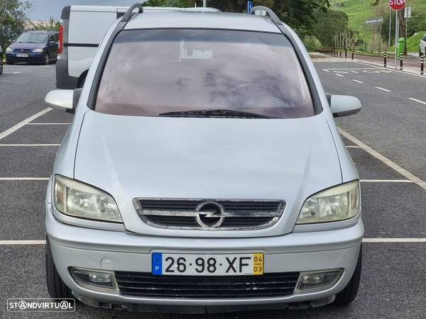 Opel Zafira 2.0 DTi Comfort - 2