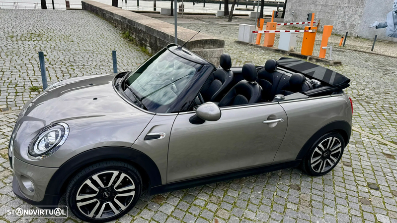 MINI Cabrio Cooper D - 11