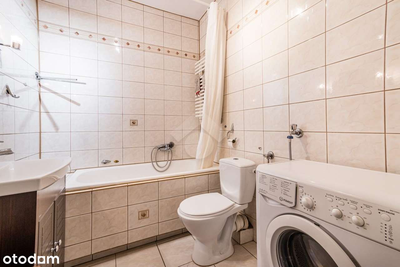 Przestronna kawalerka położona w świetnej lokalizacji-Bronowice-7