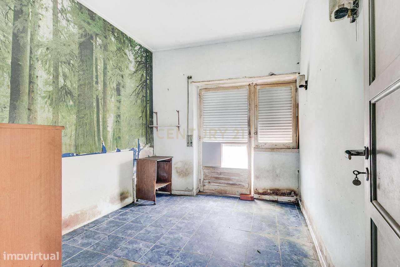 Moradia T5 em Rio de Mouro-28