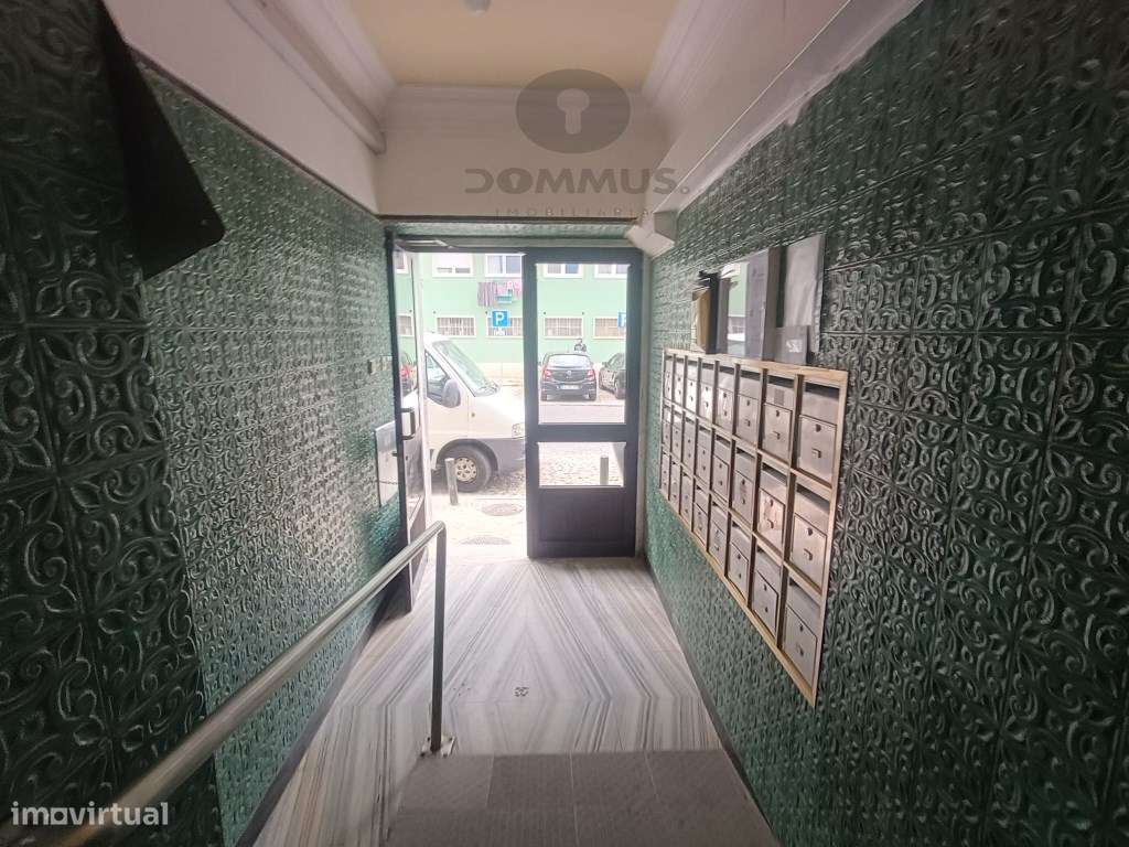 Apartamento T2 Totalmente Remodelado no Cacém-22