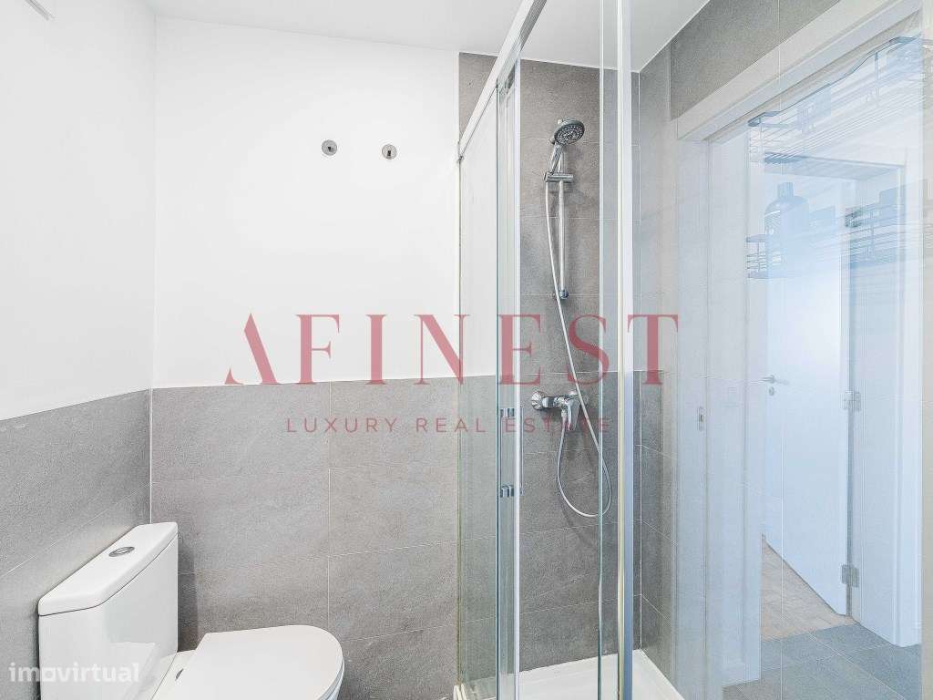 T2 Remodelado no Estoril | Pronto a Habitar | Nascente/Poente |-30