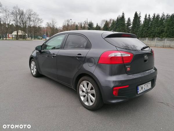 Kia Rio 1.4 XL - 2