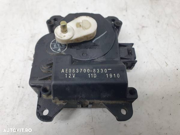 Motoras clapeta aeroterma ae063700-8330 2.0 D Toyota RAV4 2 (XA20)  [ - 3