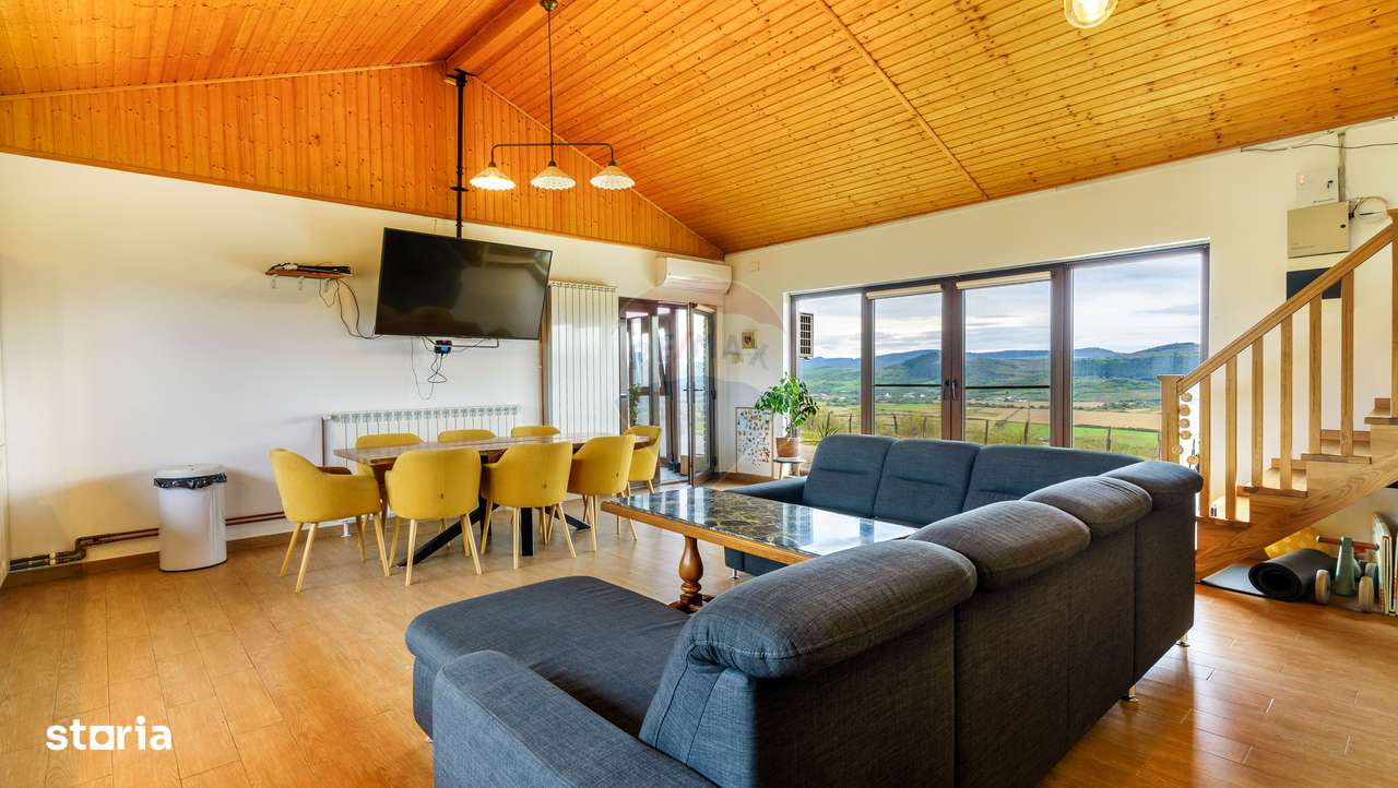 Teren 9.4 ha extravilan + casa 230 mp, COMISION 0%-6